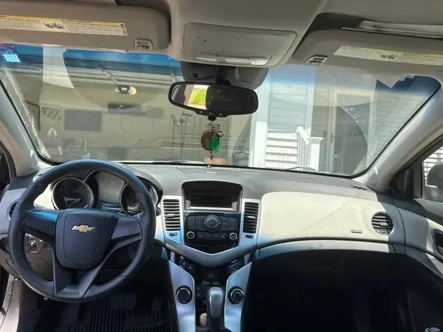 2011 Chevrolet Cruze LS