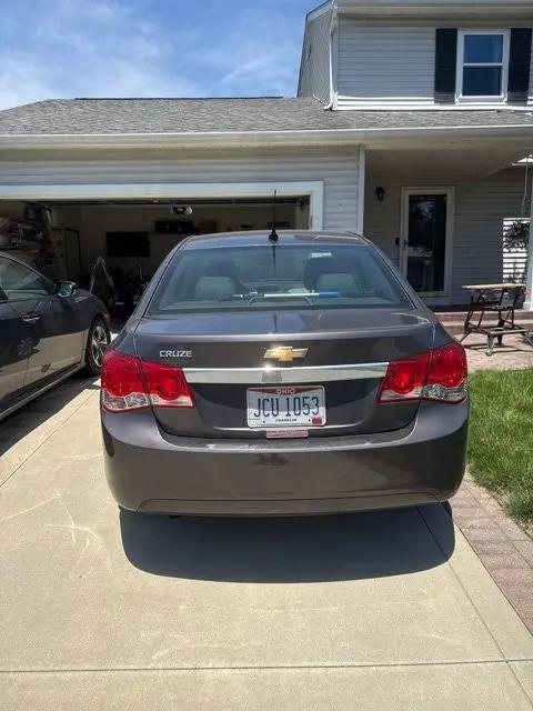 2011 Chevrolet Cruze LS