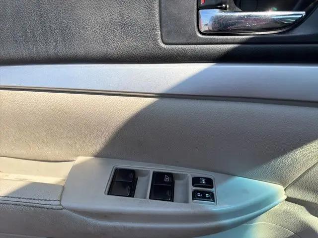 2012 Subaru Outback 2.5i Premium