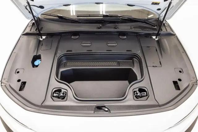 2025 Audi A6 e-tron Premium