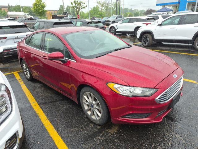 2017 Ford Fusion SE for sale in Grand Blanc, MI