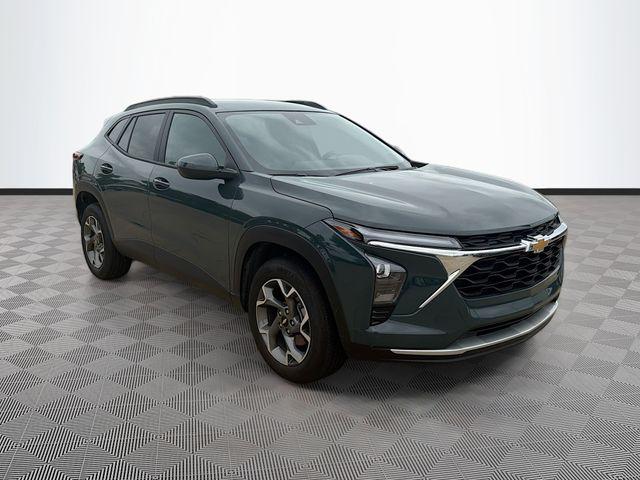 2025 Chevrolet Trax LT's photo