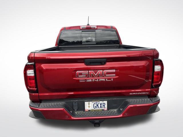2023 GMC Canyon 4WD Crew Cab Short Box Denali