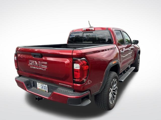 2023 GMC Canyon 4WD Crew Cab Short Box Denali
