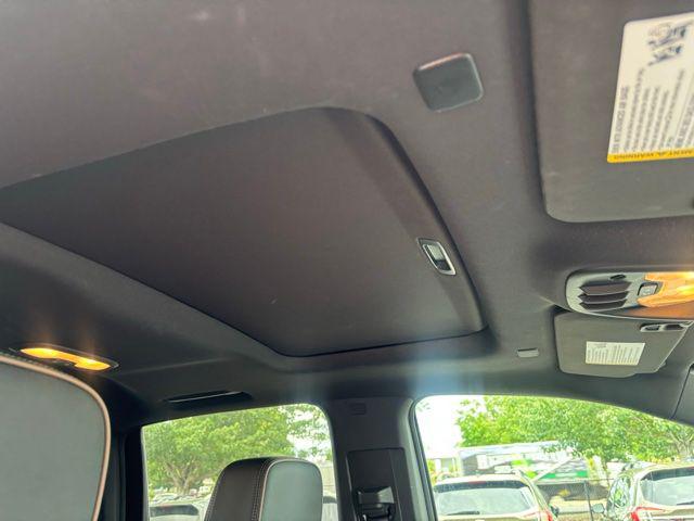 2023 GMC Canyon 4WD Crew Cab Short Box Denali