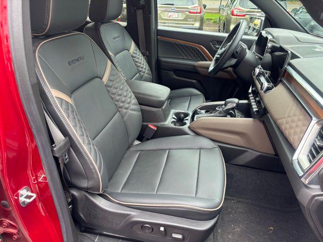 2023 GMC Canyon 4WD Crew Cab Short Box Denali