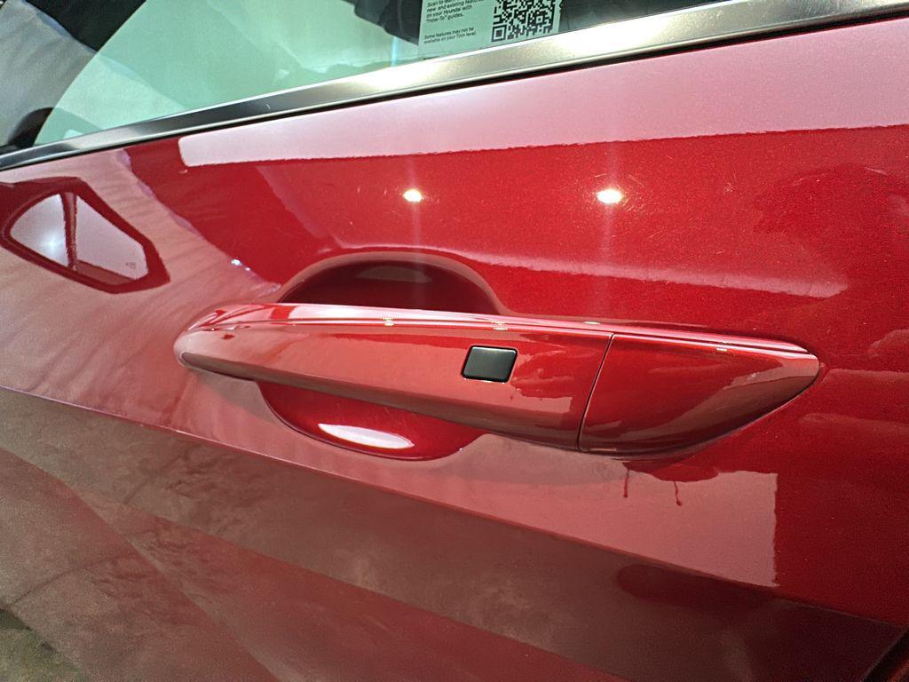 2025 Hyundai Elantra SEL - Photo 10