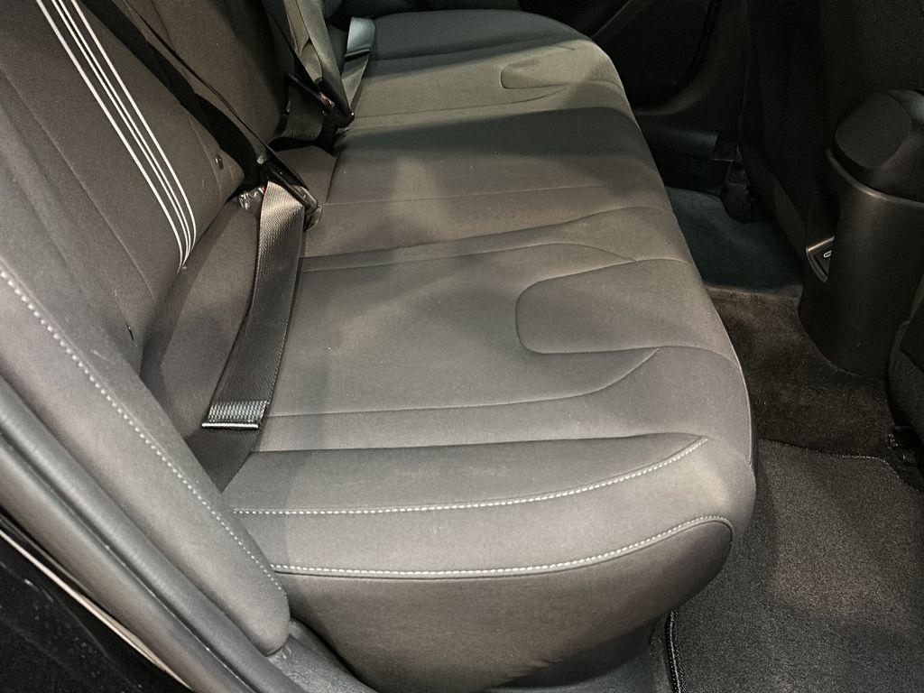 2025 Hyundai Elantra Blue - Photo 16