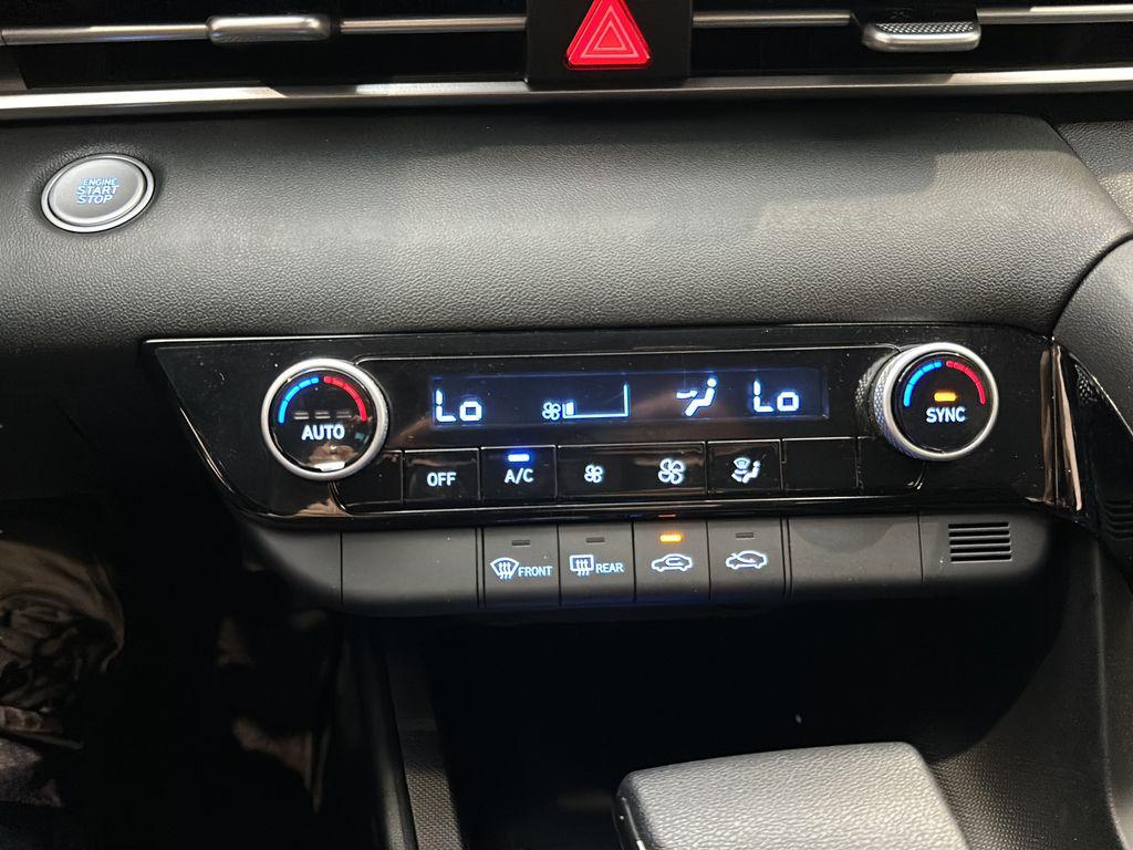 2025 Hyundai Elantra Blue - Photo 26