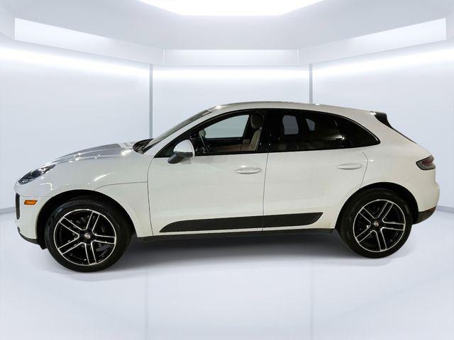 2020 Porsche Macan Unknown