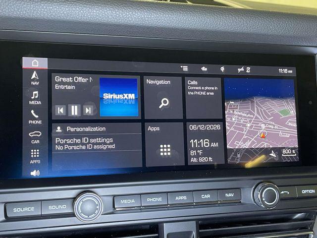 2020 Porsche Macan Unknown