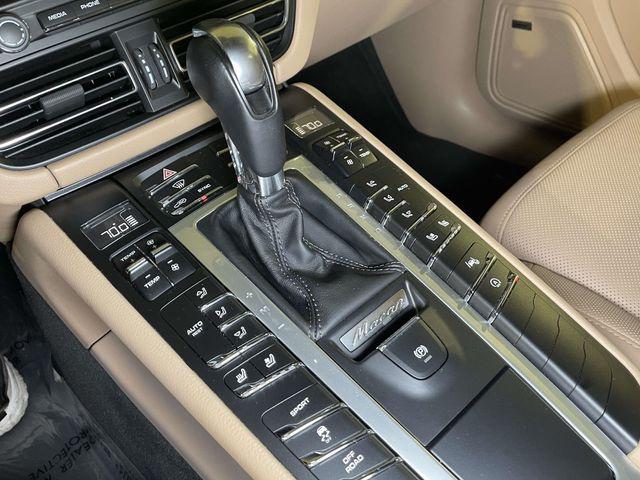 2020 Porsche Macan Unknown