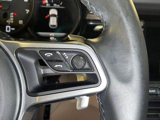 2020 Porsche Macan Unknown