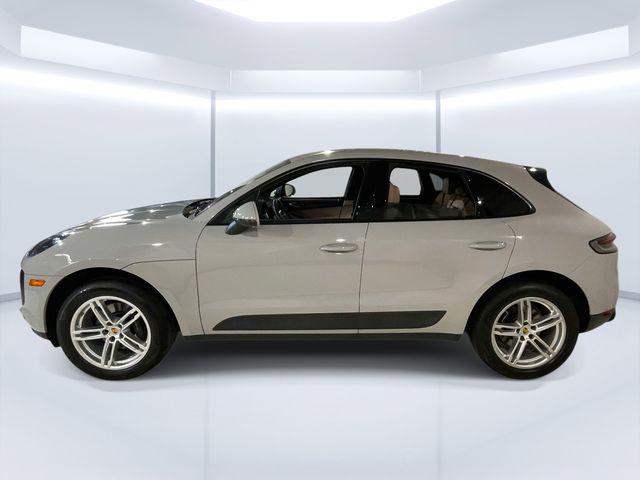 2020 Porsche Macan Unknown
