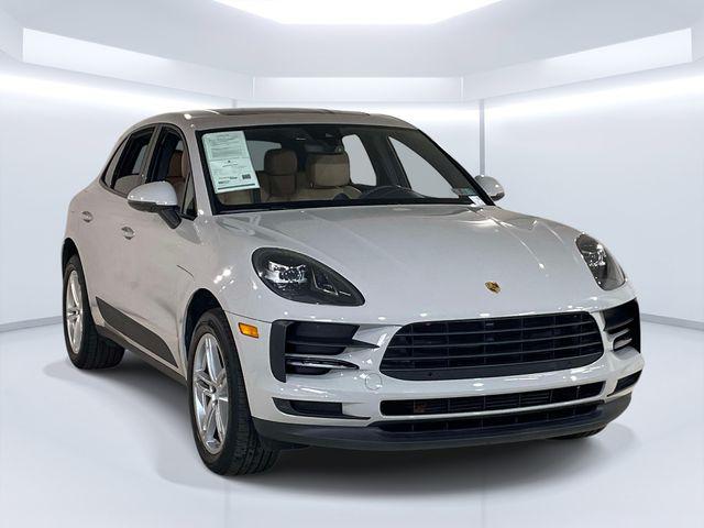 2020 Porsche Macan Unknown