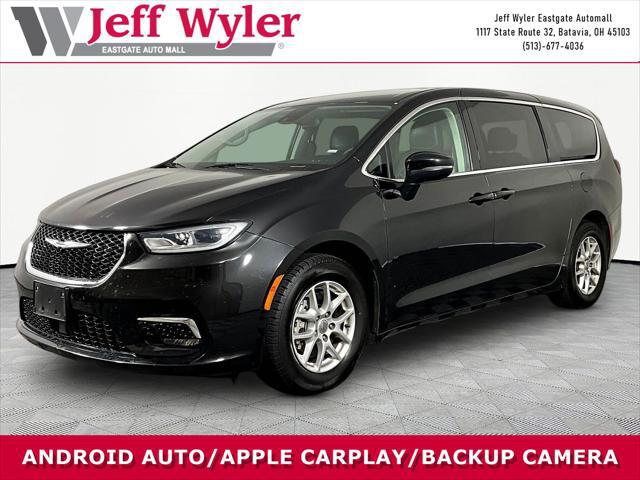 2023 Chrysler Pacifica Touring L for sale near BATAVIA, OH
