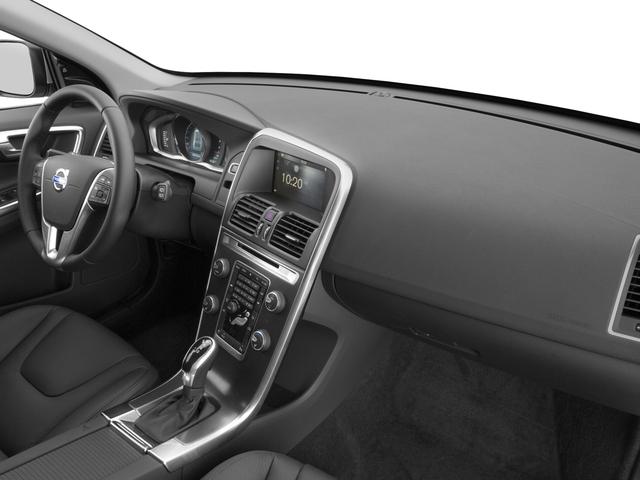 2017 Volvo XC60 T5 Inscription
