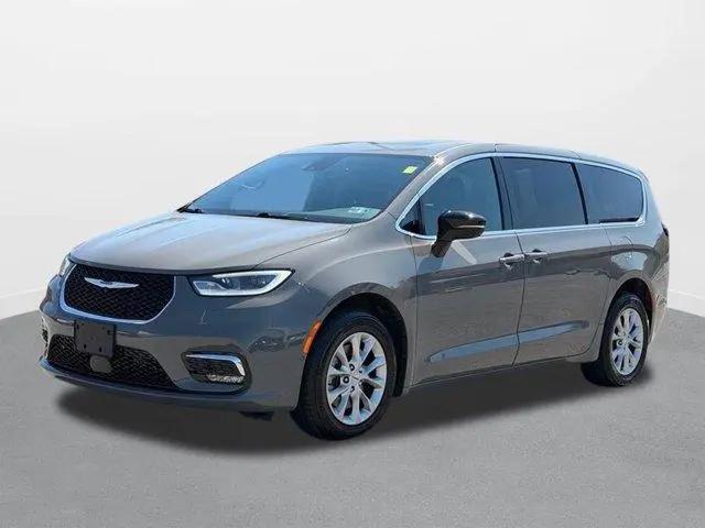 2025 Chrysler Pacifica Select for sale in Mount Hope, WV