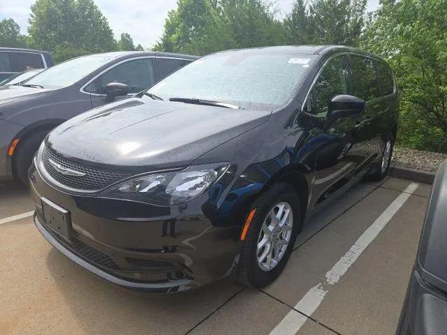 2023 Chrysler Voyager LX for sale in Jefferson City, MO