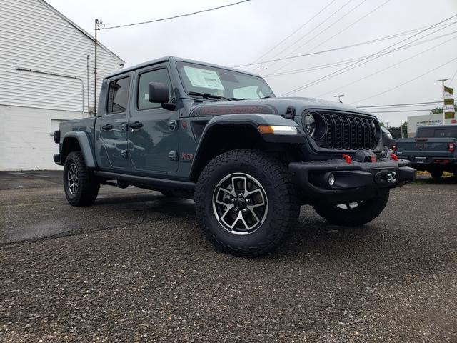 2026 Jeep Gladiator GLADIATOR SHADOW OPS 4X4 2026 Jeep Gladiator GLADIATOR SHADOW OPS 4X4