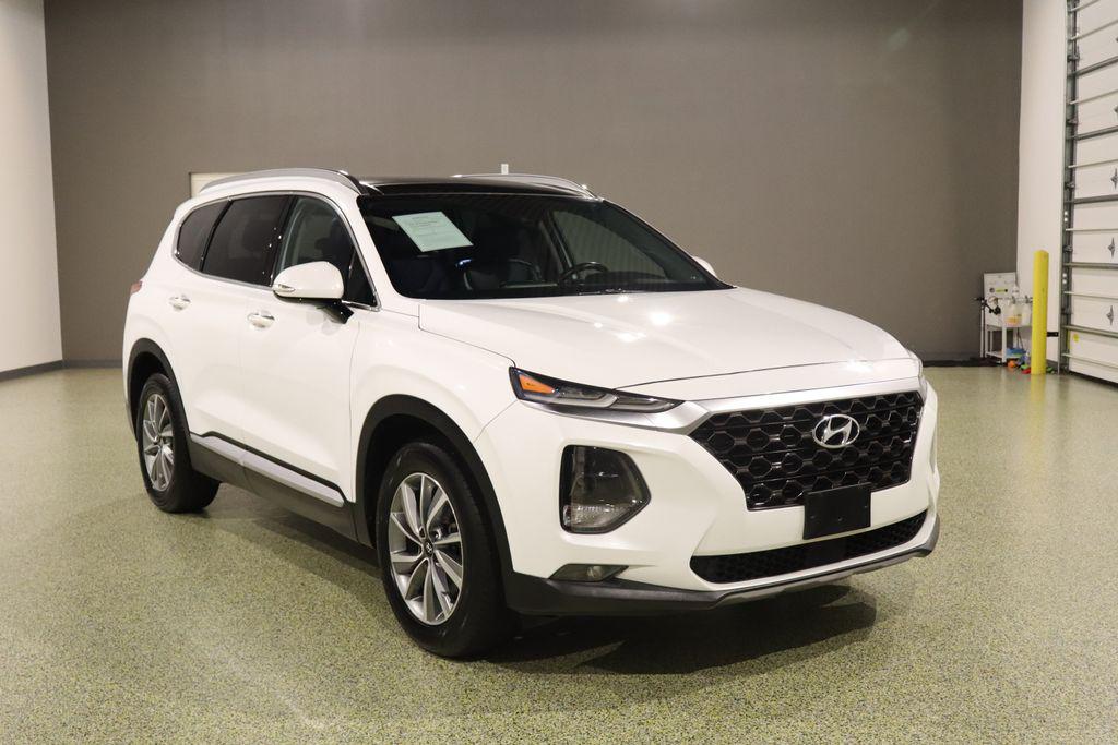 2019 Hyundai Santa Fe's photo
