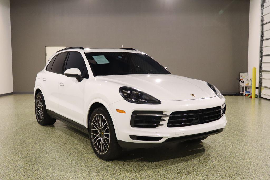 2020 Porsche Cayenne S's photo