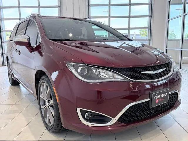 2018 Chrysler Pacifica Limited for sale in Kenosha, WI