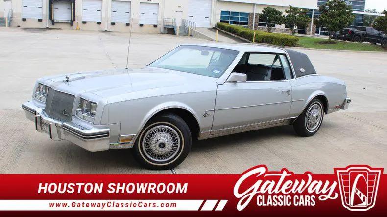 1985 Buick Riviera Unknown for sale in O Fallon, IL