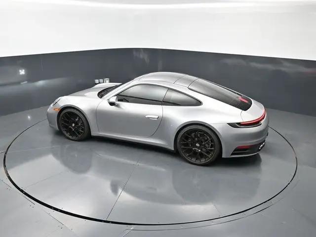 2021 Porsche 911 Carrera 4