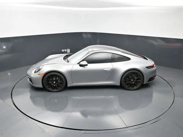 2021 Porsche 911 Carrera 4