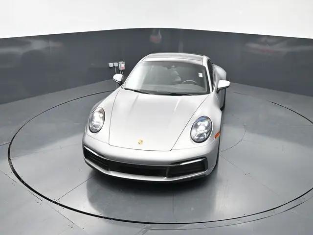 2021 Porsche 911 Carrera 4