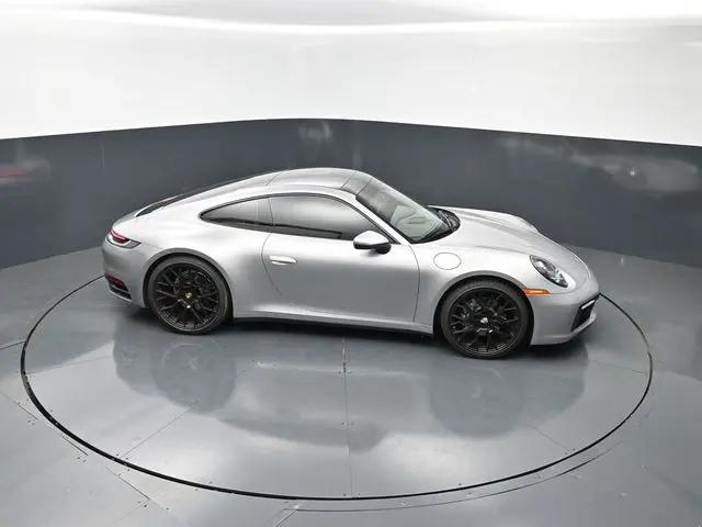 2021 Porsche 911 Carrera 4
