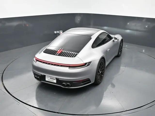 2021 Porsche 911 Carrera 4