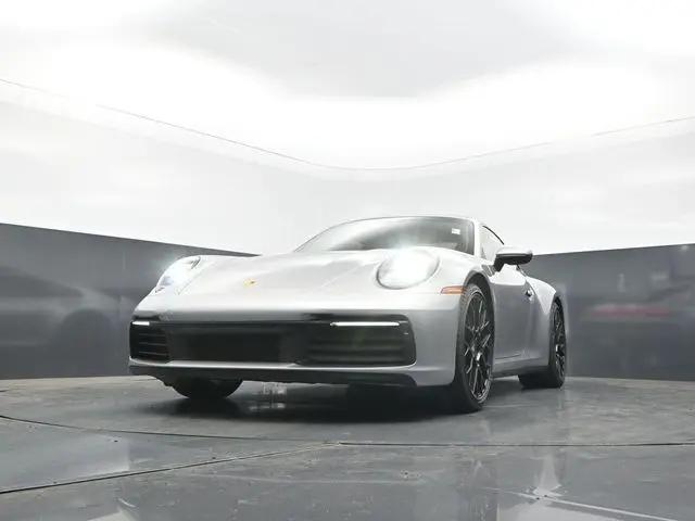 2021 Porsche 911 Carrera 4