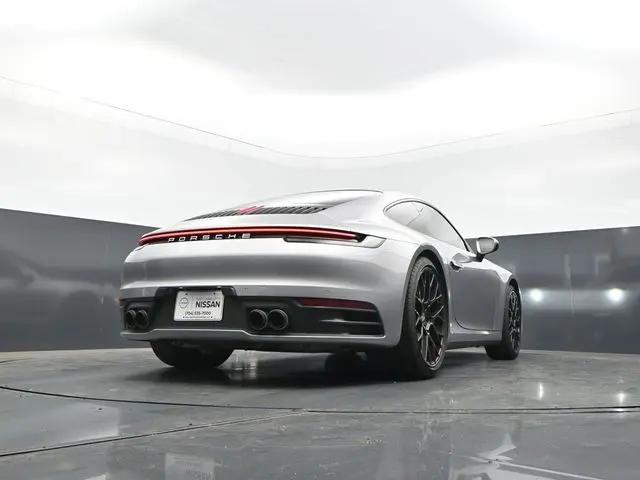 2021 Porsche 911 Carrera 4
