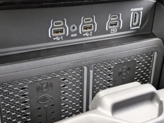 2026 Ram 1500 Limited Crew Cab 4x4 5'7" Box
