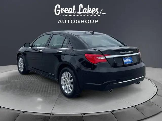 2013 Chrysler 200 Limited