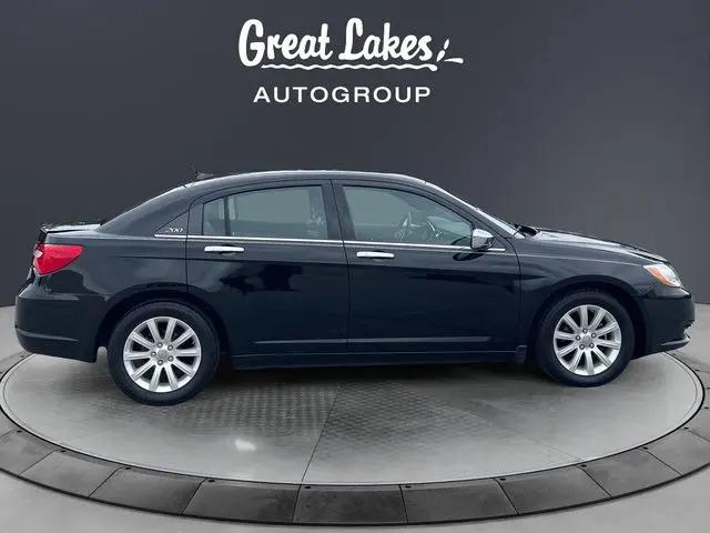 2013 Chrysler 200 Limited