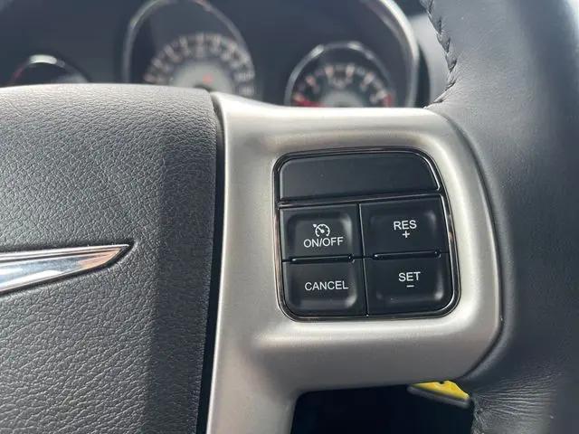 2013 Chrysler 200 Limited