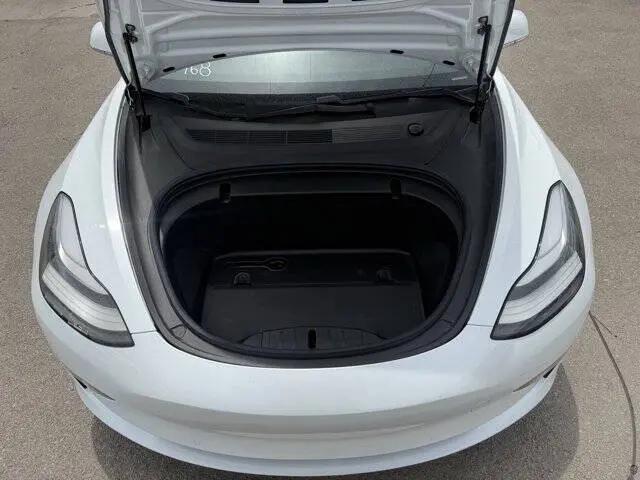 2020 Tesla Model 3 Standard Range Rear-Wheel Drive