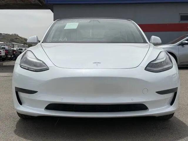 2020 Tesla Model 3 Standard Range Rear-Wheel Drive