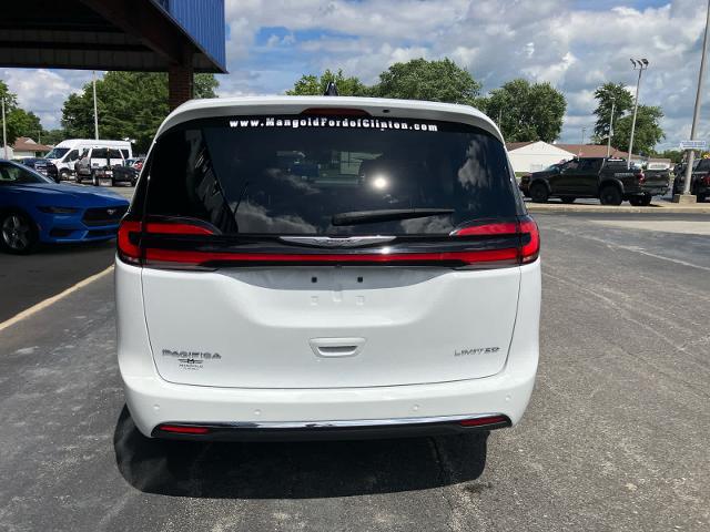 2024 Chrysler Pacifica Limited