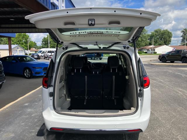 2024 Chrysler Pacifica Limited
