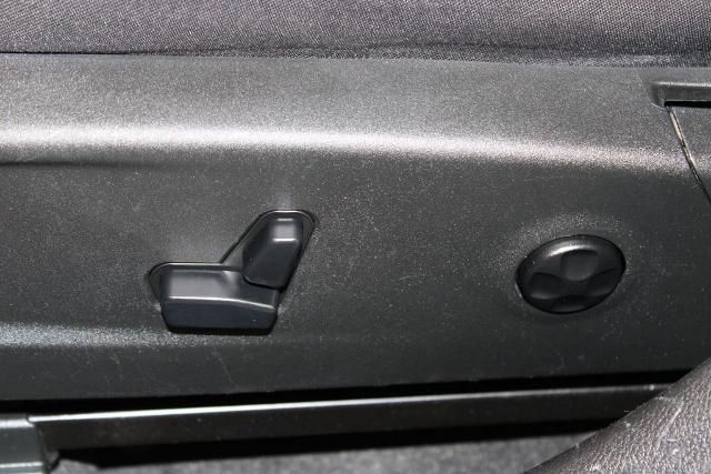 2012 Chrysler 300 Base