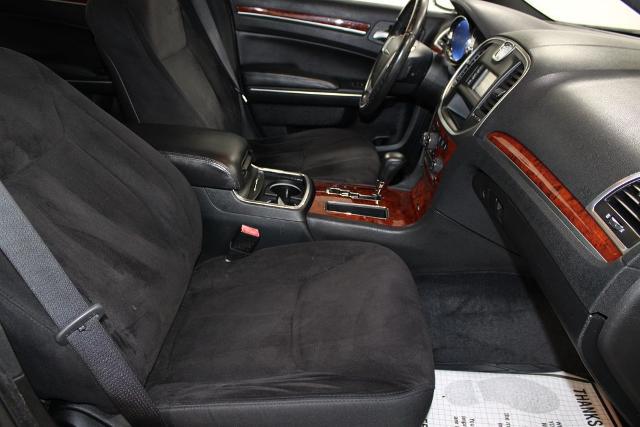 2012 Chrysler 300 Base
