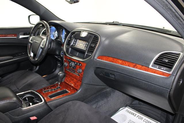 2012 Chrysler 300 Base
