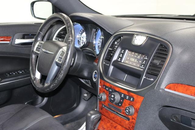 2012 Chrysler 300 Base