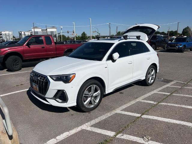 2021 Audi Q3 Premium 45 TFSI S line quattro Tiptronic