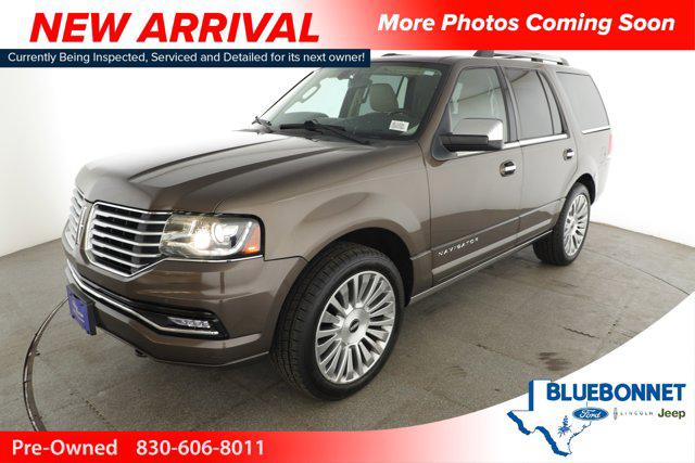 2015 Lincoln Navigator Base for sale in New Braunfels, TX
