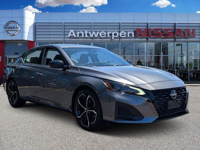 2023 Nissan Altima SR FWD 2023 Nissan Altima SR FWD